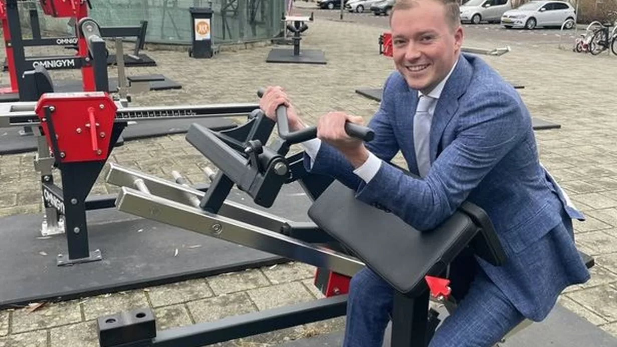 Schiedam investeert in fitnesstoestellen bij de Parkweg